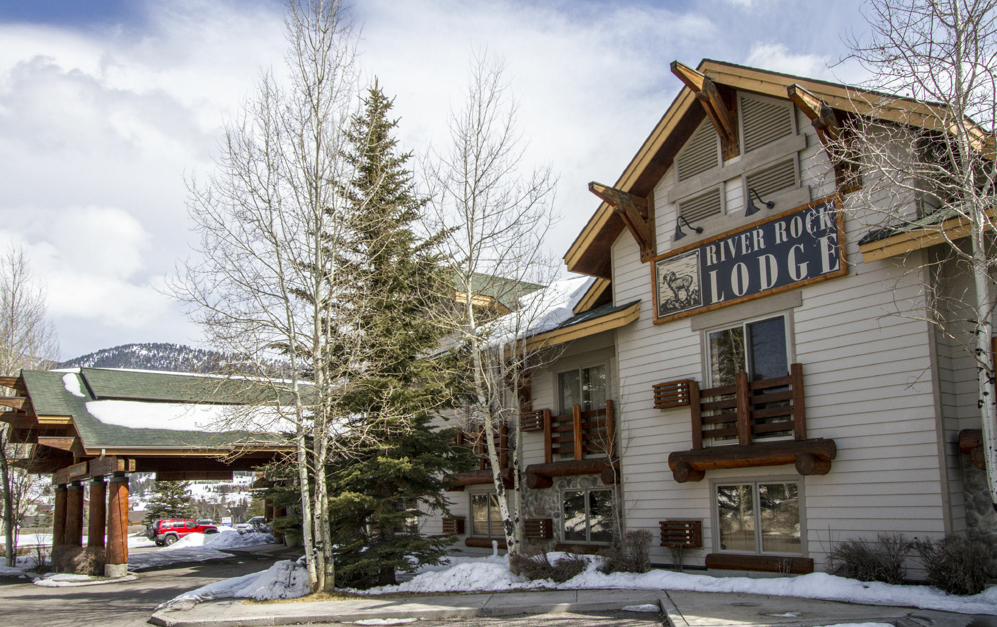 River Rock Lodge Big Sky Exterior photo